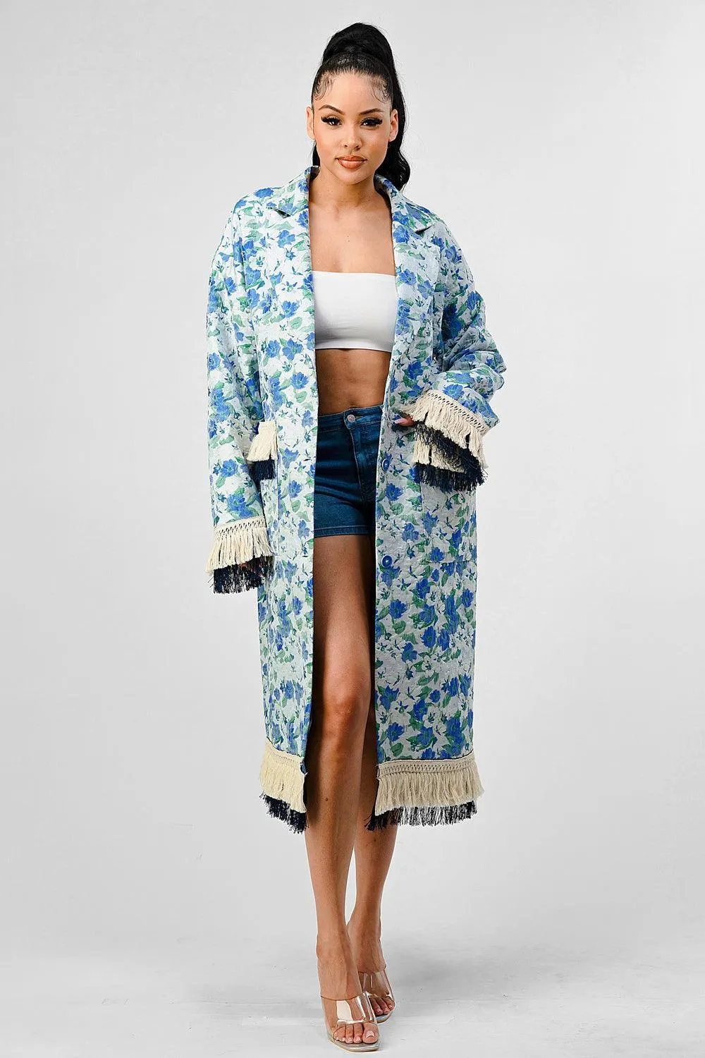 QUALITY FULLY LINED DEATILED OVER COAT